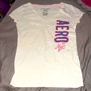Aéropostale Women’s Size Medium Shirt